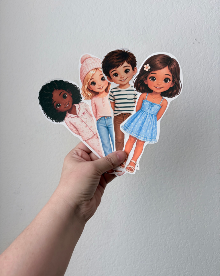 18 Free Cute Paper Dolls Printable