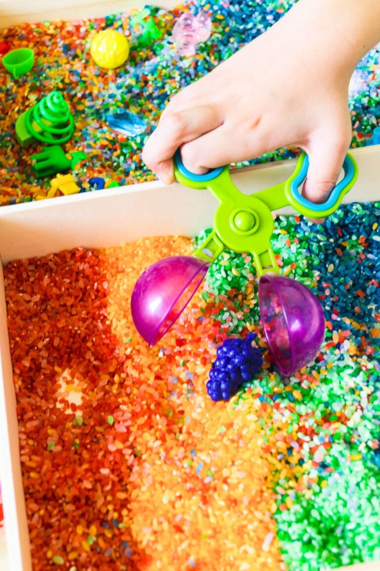 17+ Sensory Activities for Toddlers (That Are Actually Fun and Easy)